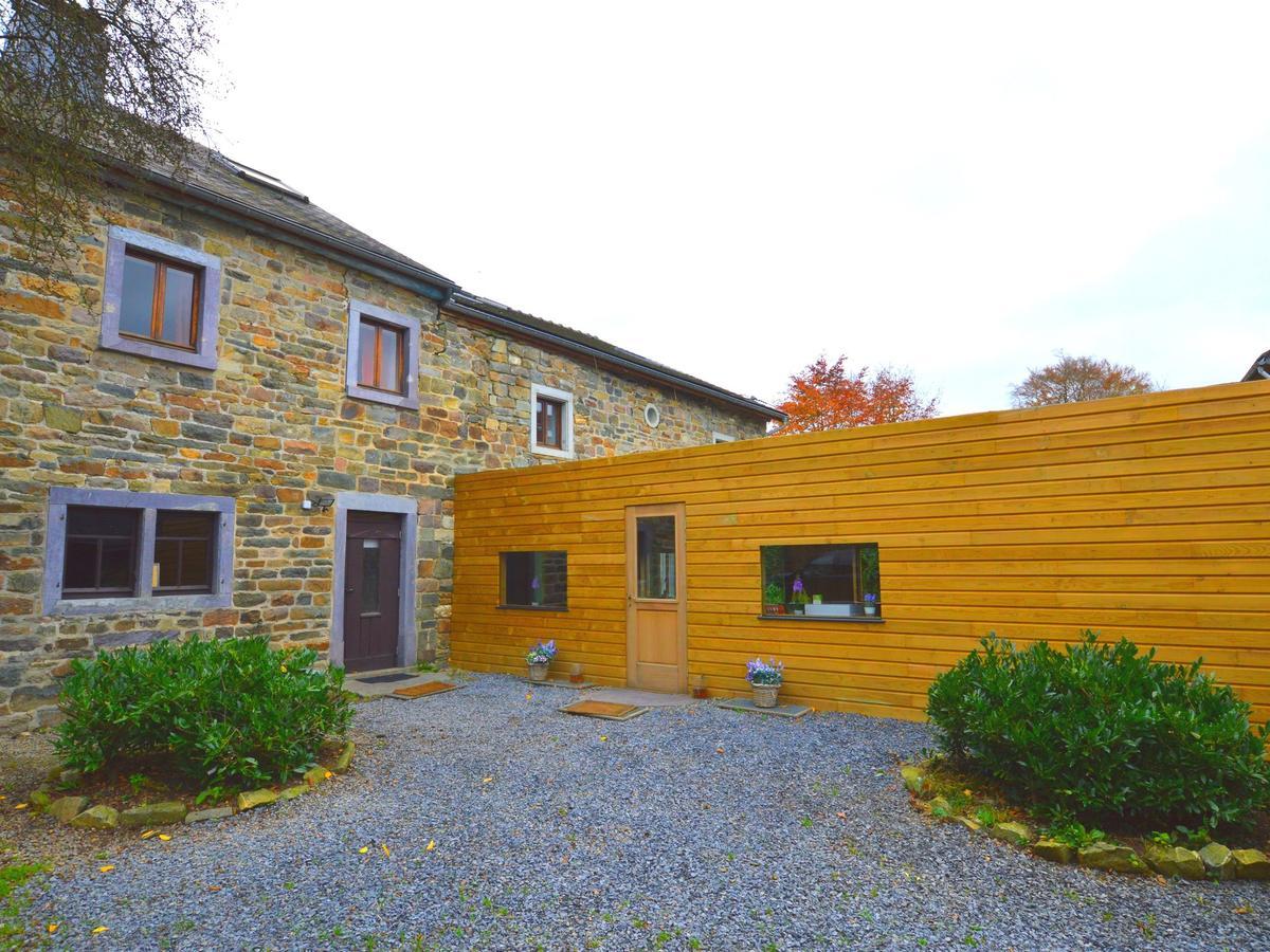 Charming Farmhouse In Waimes With Pool Buitenkant foto