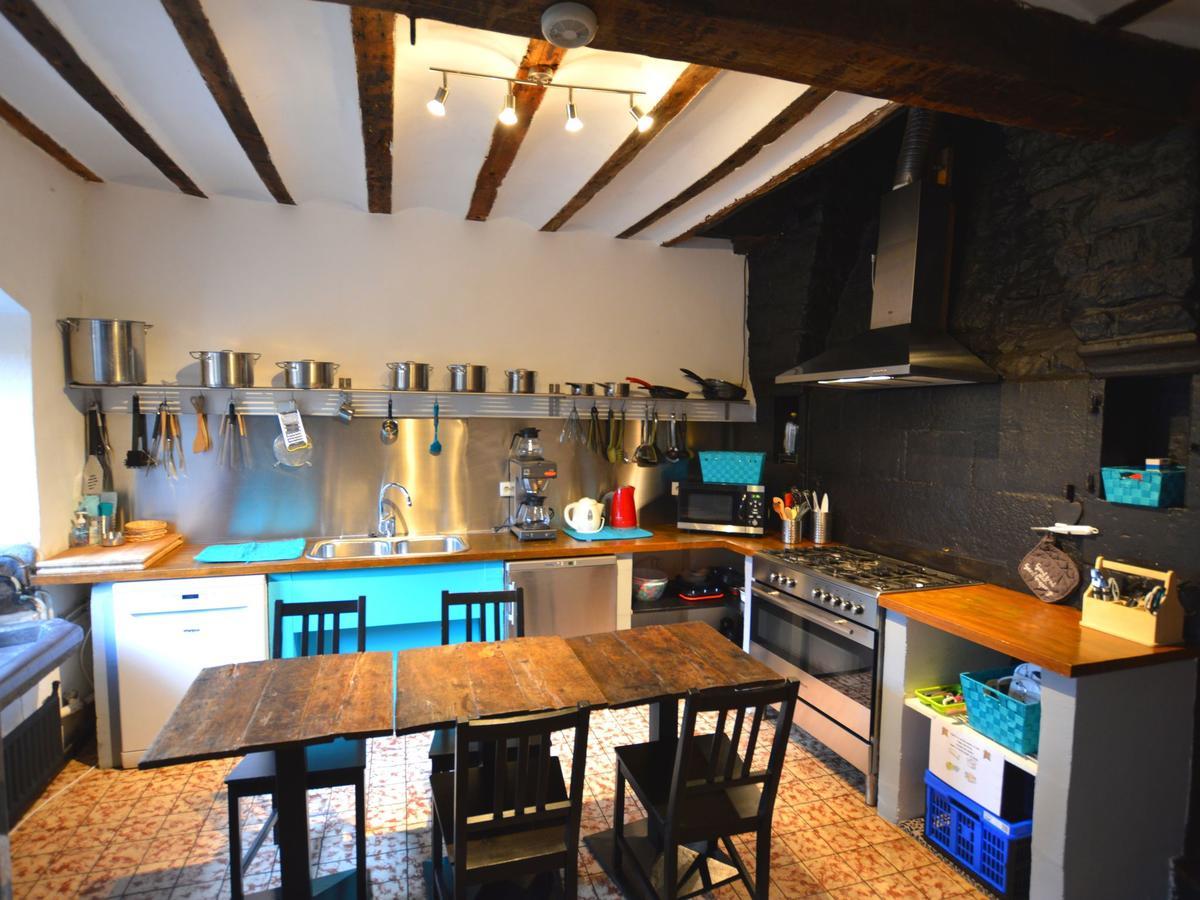 Charming Farmhouse In Waimes With Pool Buitenkant foto